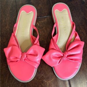 Sesto Meucci pink leather bow sandals. Size 37EU/7US